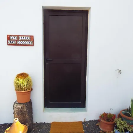 La Sala De Jardin - The Garden Room * Guatiza